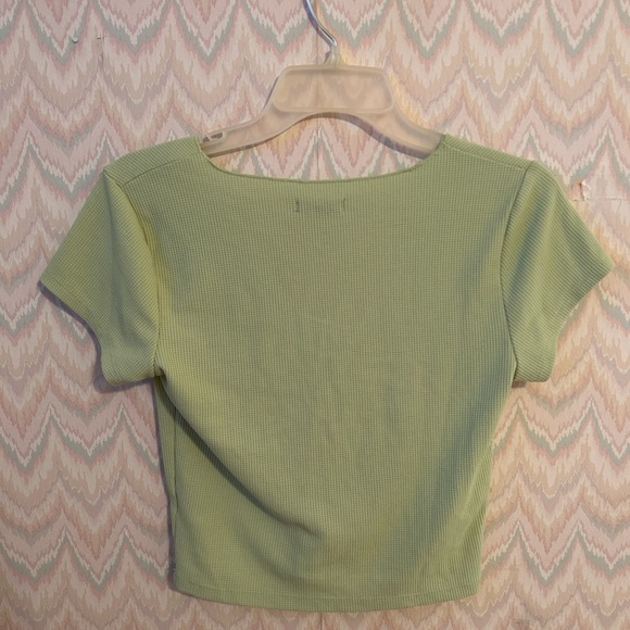 Wild Fable Green top - Picture 3 of 3